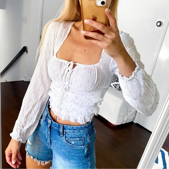 π REBELLION BOHO WHITE BLUE DOTTED STRING LONG SLEEVE LAYERED RAW HEM CROP TOP! - Picture 2 of 12